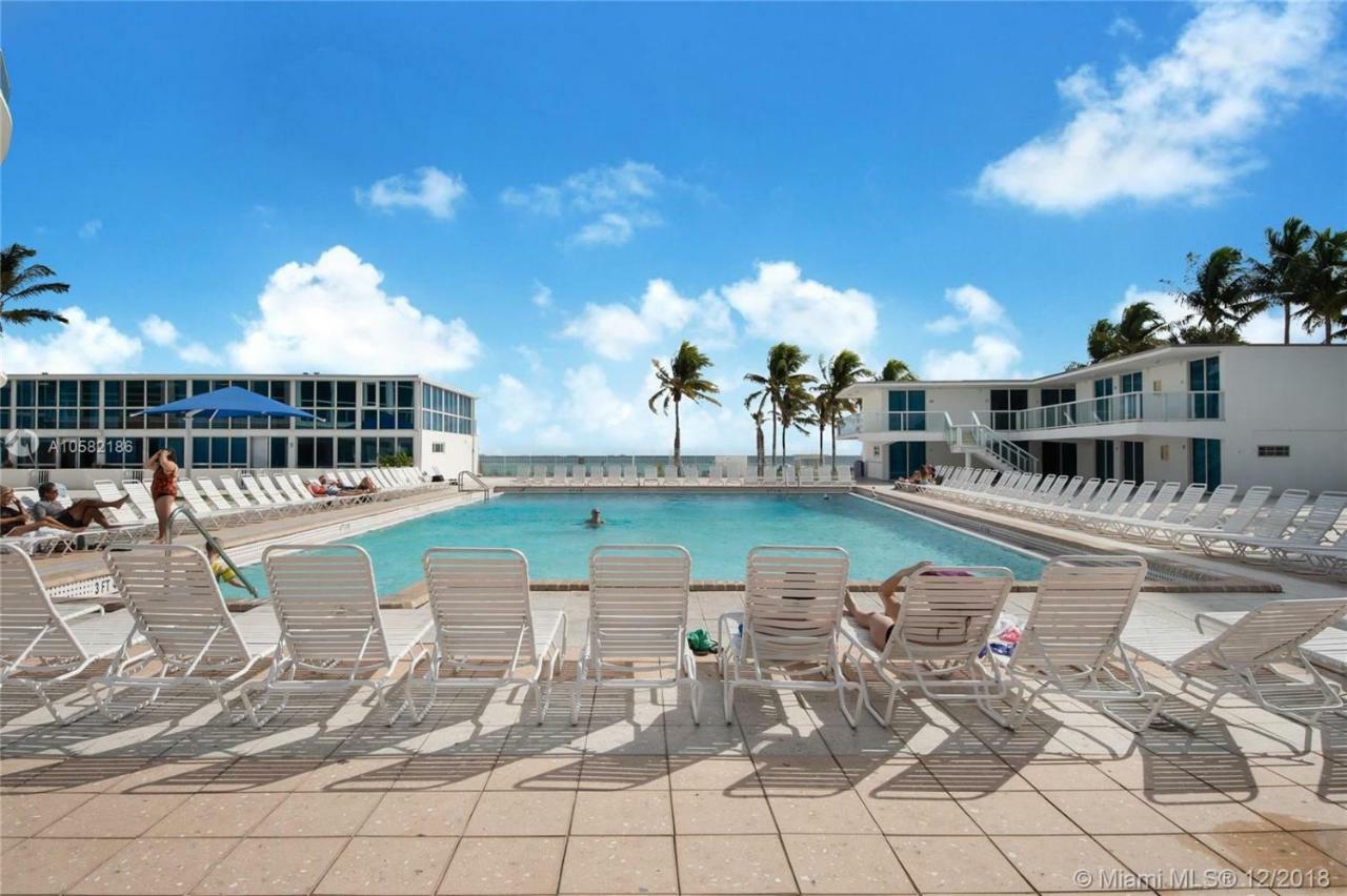 Castle Beach - Great Views Appartamento Miami Beach Esterno foto