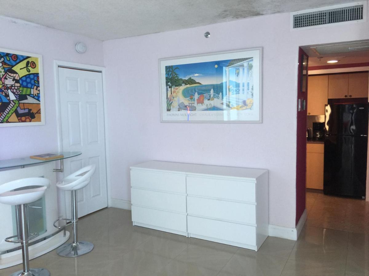 Castle Beach - Great Views Appartamento Miami Beach Esterno foto